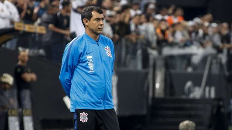Carille quer Corinthians mais agressivos nas partidas (Foto: Rodrigo Gazzanel/RM Sports)