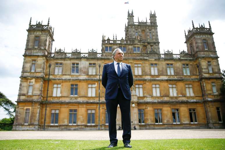 Ator brit&acirc;nico Jim Carter, que concedeu entrevista &agrave; Reuters, na frente do Castelo de Highclere, em Hampshire, Gr&atilde;-Bretanha 22/5/2019 REUTERS/Henry Nicholls 