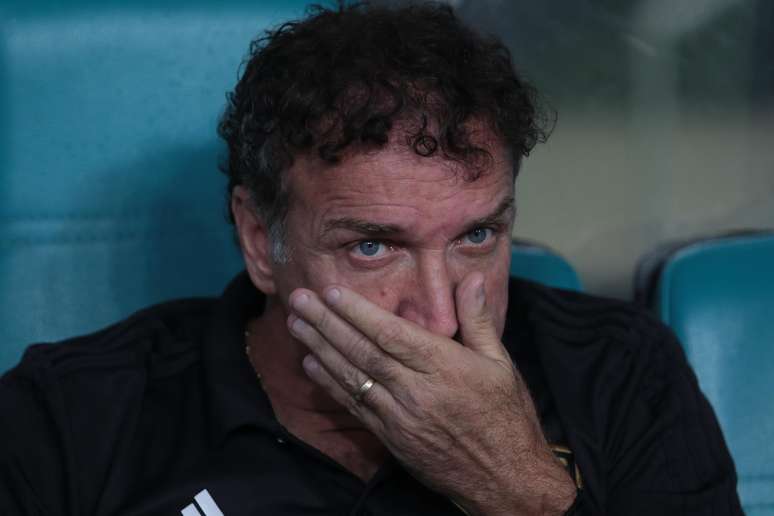 Cuca, técnico do São Paulo, durante jogo entre Bahia x São Paulo, partida valida pelo jogo de volta da Copa do Brasil 2019, nesta quarta-feira (29), na Arena Fonte Nova, em Salvador