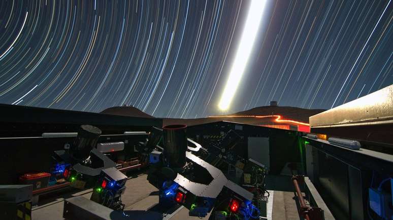 Telesc&oacute;pio no deserto chileno; descoberta mostra como pesquisadores astron&ocirc;micos ainda s&atilde;o 'surpreendidos pela natureza'