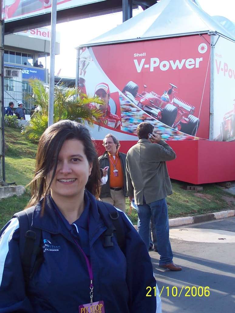 A jornalista Adriana Francisca Van Sluys, de 40, estava viajando para a Coreia do Sul a trabalho. 'O que sobrou foi saudade', diz irm&atilde;o