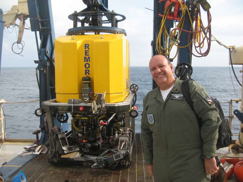 O consultor em seguran&ccedil;a a&eacute;rea Lu&iacute;s Cl&aacute;udio Lupoli participou da elabora&ccedil;&atilde;o de relat&oacute;rio que apontou uma combina&ccedil;&atilde;o de erros de avalia&ccedil;&atilde;o dos pilotos como causa do acidente. 'Em tese, todo e qualquer acidente pode ser evitado', diz ele