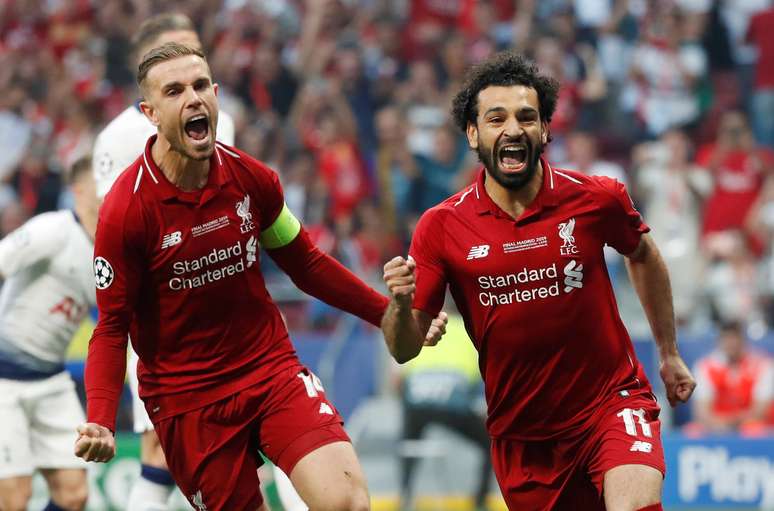 Salah e Origi marcam, Liverpool bate o Tottenham e é campeão da