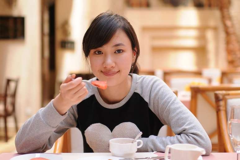 Cada vez mais coreanos moram sozinhos, mas h&aacute; um estigma em torno de fazer uma refei&ccedil;&atilde;o desacompanhado