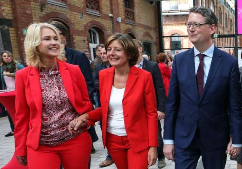 SPD anuncia trio para liderar partido alemão após renúncia