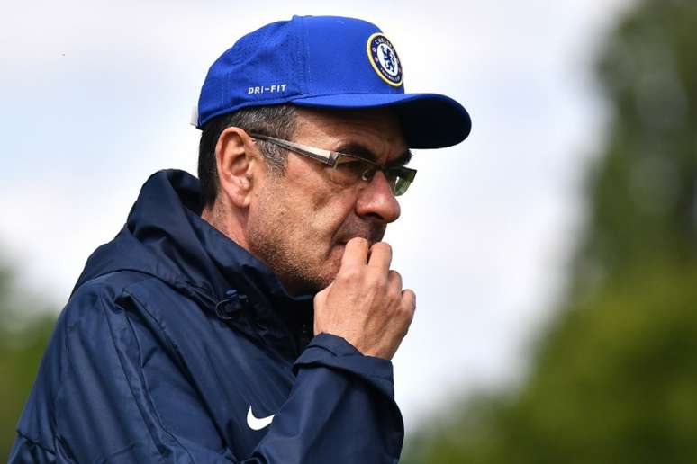 Sarri está próximo de deixar o Chelsea (Foto: AFP)