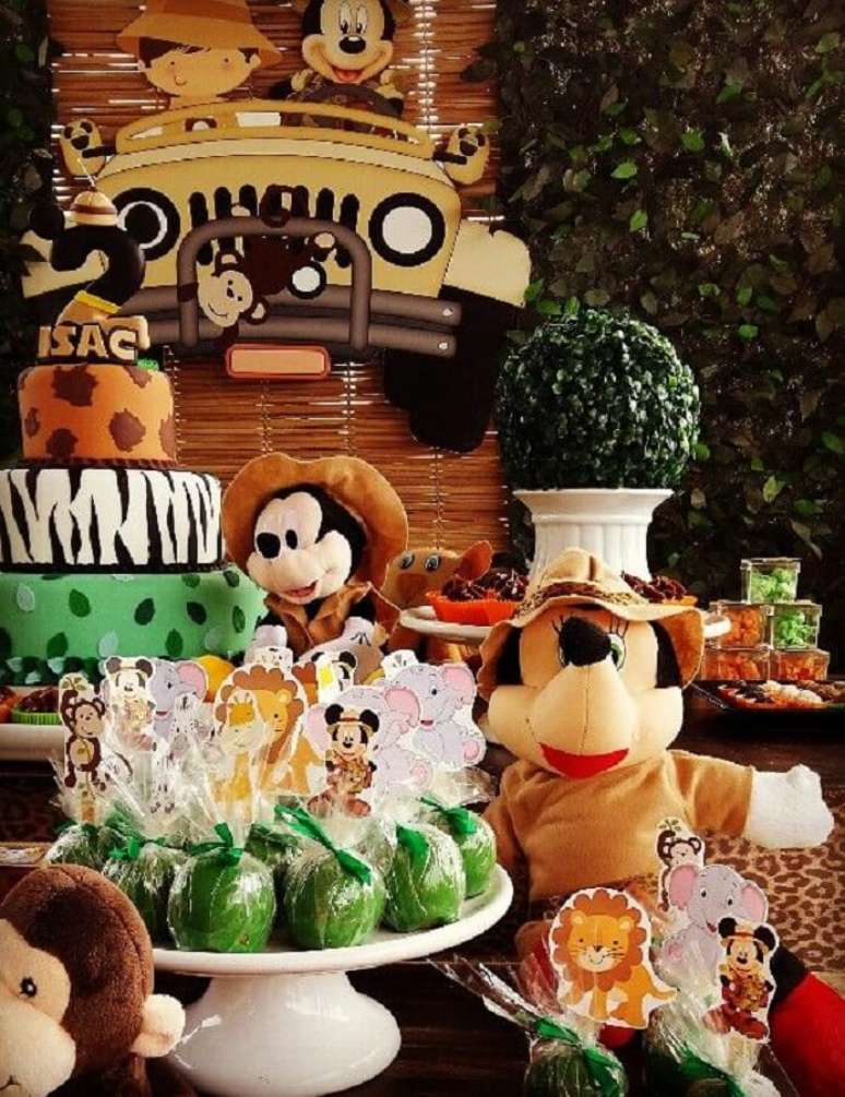 17. Bonequinhos s&atilde;o excelentes para compor a decora&ccedil;&atilde;o festa infantil do Mickey &ndash; Foto: Pinterest