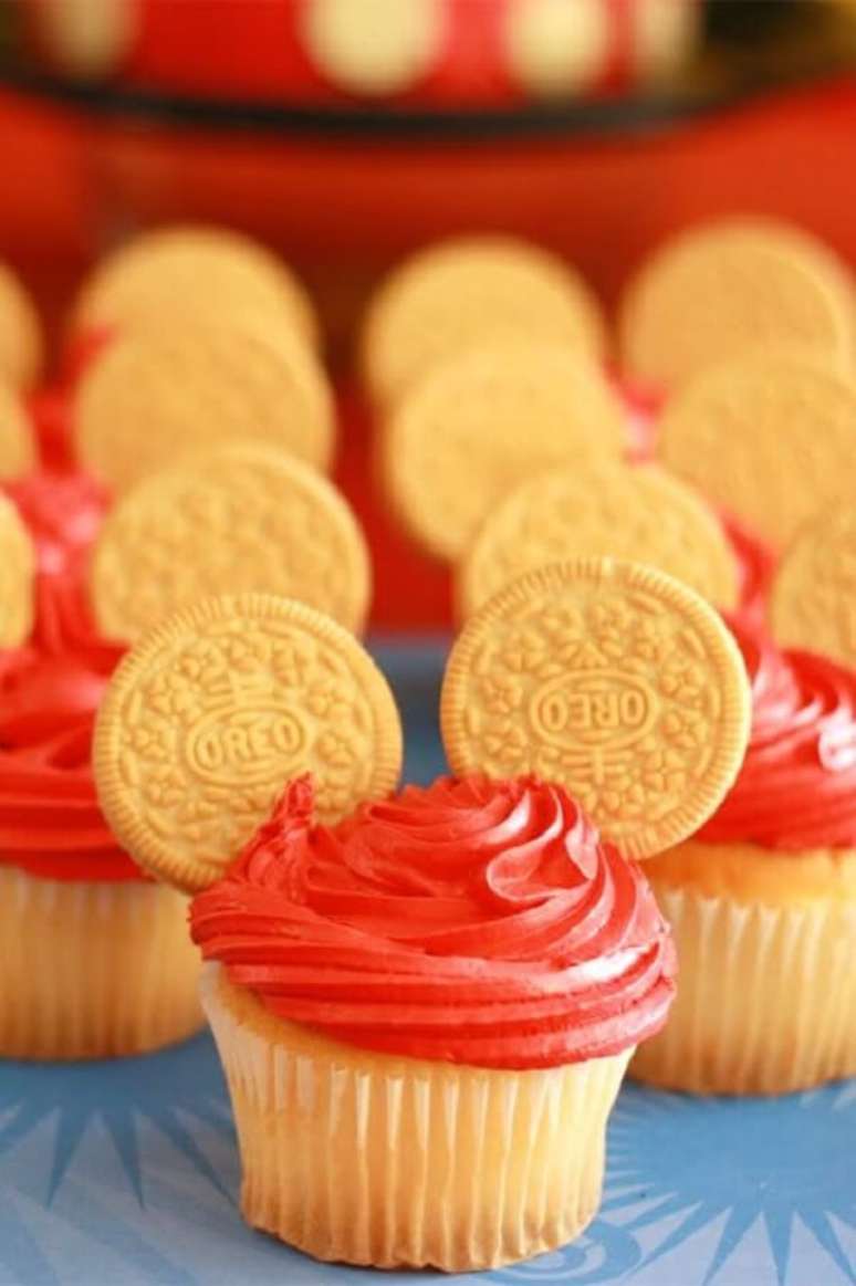 20. Ideia de cupcakes para festa simples do Mickey – Foto: 321achei