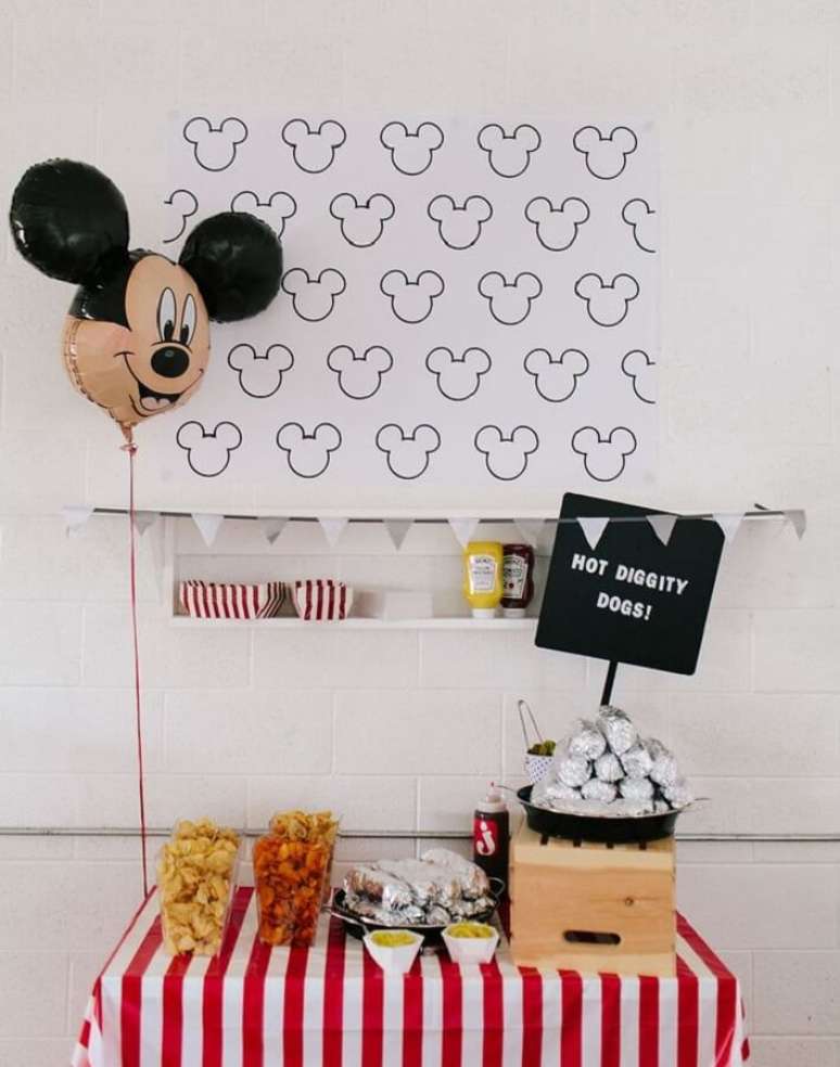 54. Festa do Mickey simples – Foto: Pinterest
