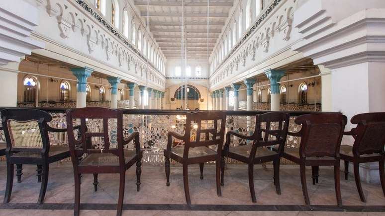 Em seu auge, na década de 1940, Calcutá abrigou cinco sinagogas, bem como muitas empresas, jornais e escolas judaicas