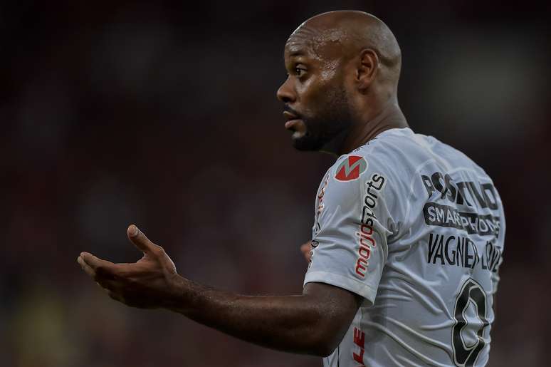 Vagner Love, do Corinthians, em partida contra o Flamengo, válida pelas oitavas de final da Copa do Brasil 2019, realizada no Estádio Jornalista Mário Filho, Maracanã, na zona norte do Rio de Janeiro