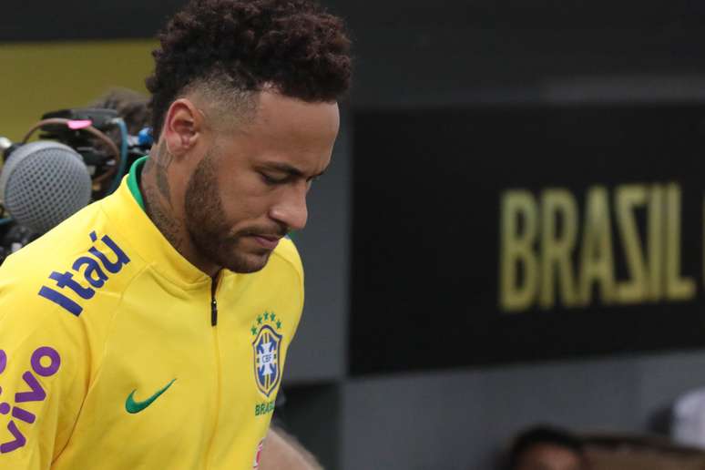 Amistoso entre Brasil x Catar visando a preparação para a Copa América 2019. Na quarta-feira 05/06, no Estádio Mané Garrincha. No detalhe, Neymar deixa o campo lesionado e tem que ser carregado para fora do estádio.