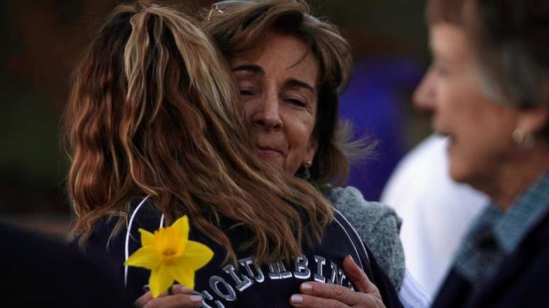 Cerimônia neste ano homenageou vítimas do ataque em Columbine, ocorrido há 20 anos