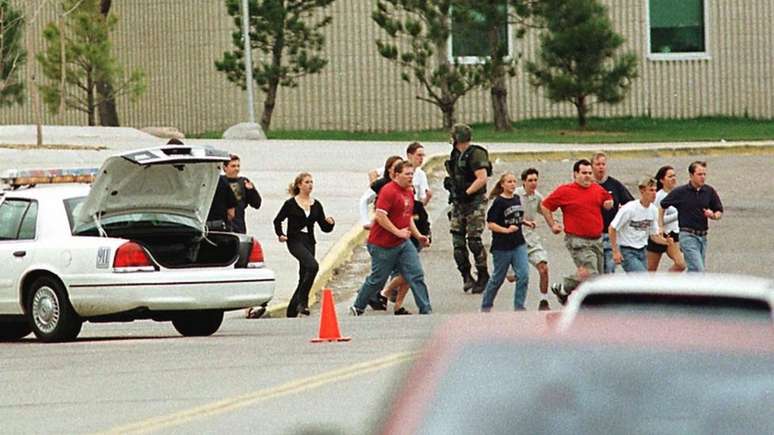 Até 2012, o massacre de Columbine era o ataque mais mortífero em escolas da história dos EUA