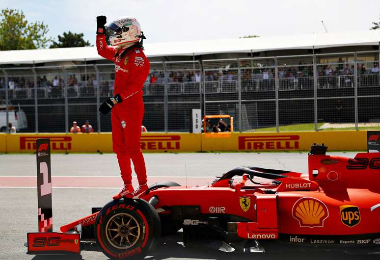 GP do Canadá: Vettel surpreende no final e “arranca” pole de Hamilton em Montreal