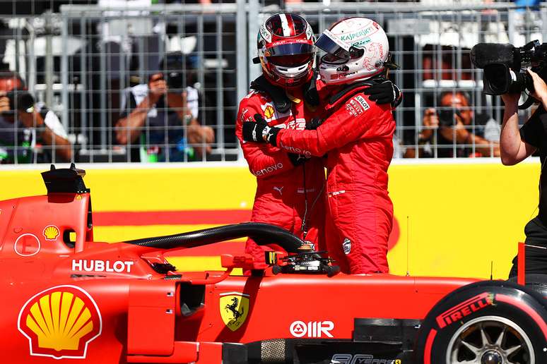 Leclerc feliz pela pole de Vettel, mas espera uma boa corrida para ele mesmo amanhã