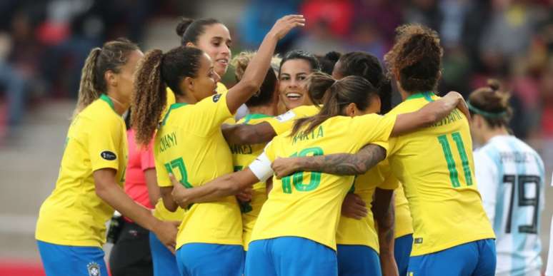 Seleção feminina começa caminhada na Copa do Mundo (Foto: Lucas Figueiredo/CBF)