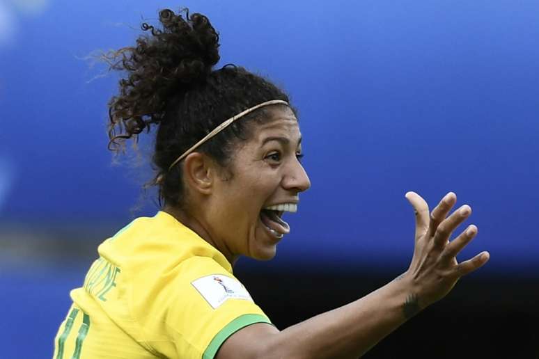 Atleta do São Paulo, Cristiane brilhou na estreia da Seleção Brasileira na Copa do Mundo Feminina (Foto: AFP)