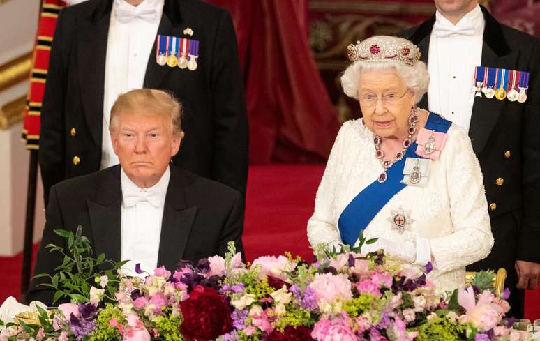 Rainha Elizabeth II e presidente Donald Trump 