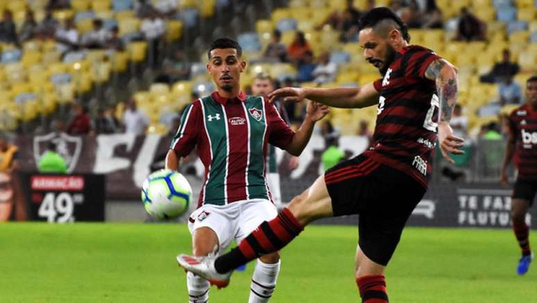 Pará, em ação no Fla-Flu deste domingo (Foto: MAILSON SANTANA/FLUMINENSE FC)