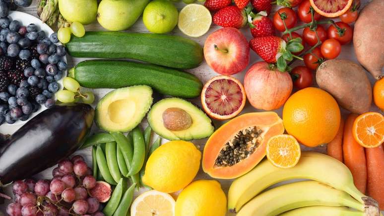 No Brasil, a baixa ingestão de frutas foi responsável por 17,4% das mortes por doenças cardiovasculares, enquanto o consumo inadequado de legumes representou 7,5%