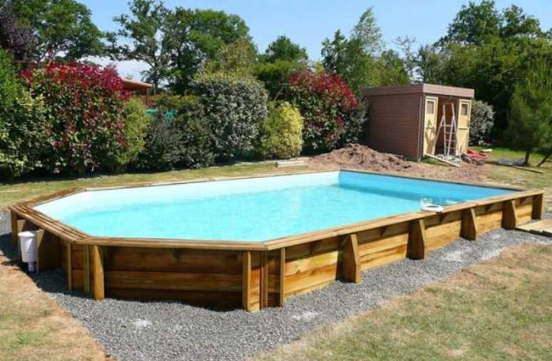 33. Seja criativo ao fazer sua piscina de paletes. &ndash; Foto: Ununcha