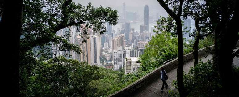 Lei B&aacute;sica de Hong Kong tem prazo para expirar e n&atilde;o se sabe ao certo o que vir&aacute; depois