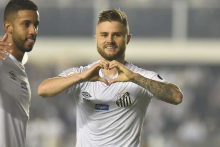 O Santos venceu o Corinthians na noite desta quarta-feira (Foto: Divulgação Twitter Santos)