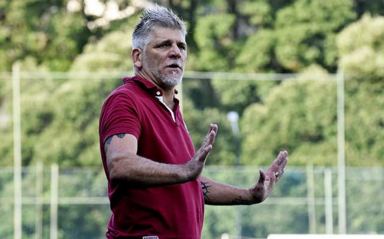 Percovich era auxiliar técnico no Fluminense (Foto: MAILSON SANTANA/FLUMINENSE FC)