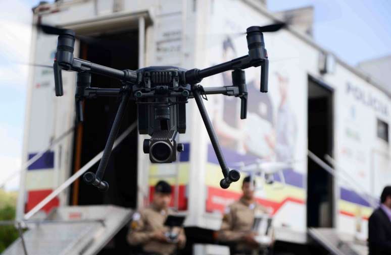 Entre as ações de segurança previstas est´o reconhecimento facial de possíveis baderneiros com o uso de drones e diversas câmeras- (Gil Leonardi/SESP-MG)