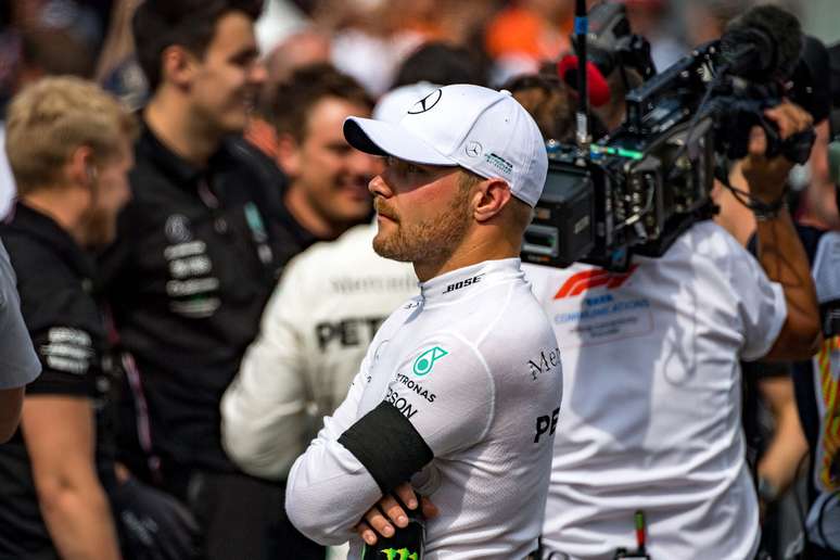 Bottas e Mercedes seguem sem conversas sobre prorrogação de contrato