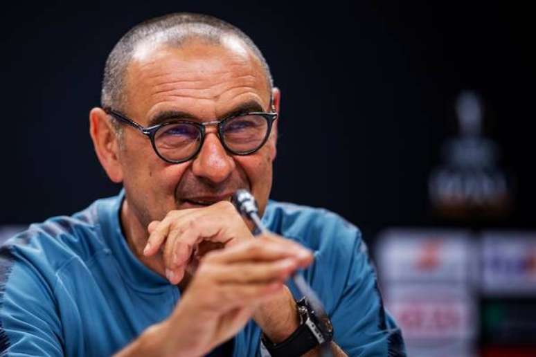 Juventus oficializa Maurizio Sarri como novo treinador