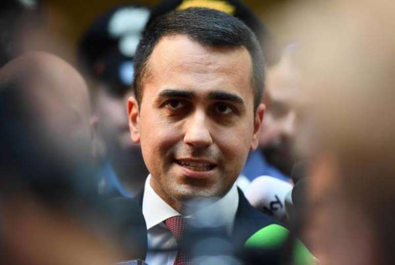 Luigi Di Maio tenta reverter crise de popularidade no M5S