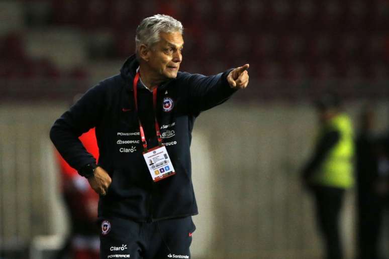 Treinador do Chile já indicava Uruguai como time mais forte da Copa América e ratifica opinião após estreia (AFP)