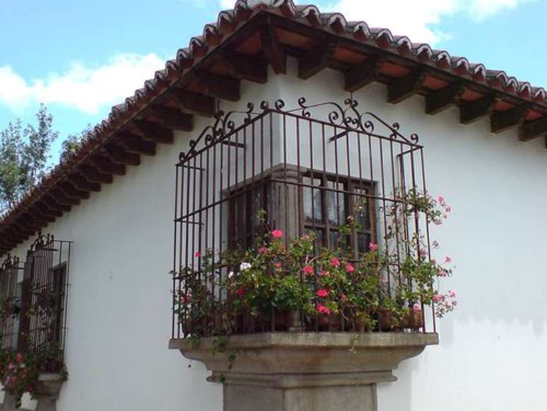 31. As grades para janelas são usadas para proteção da casa – Foto: Pinterest