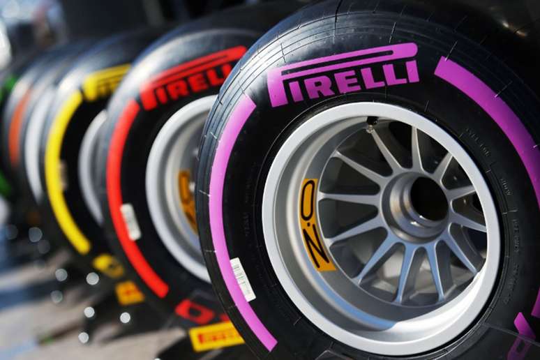 Pirelli planeja grandes mudanças para os pneus 2020