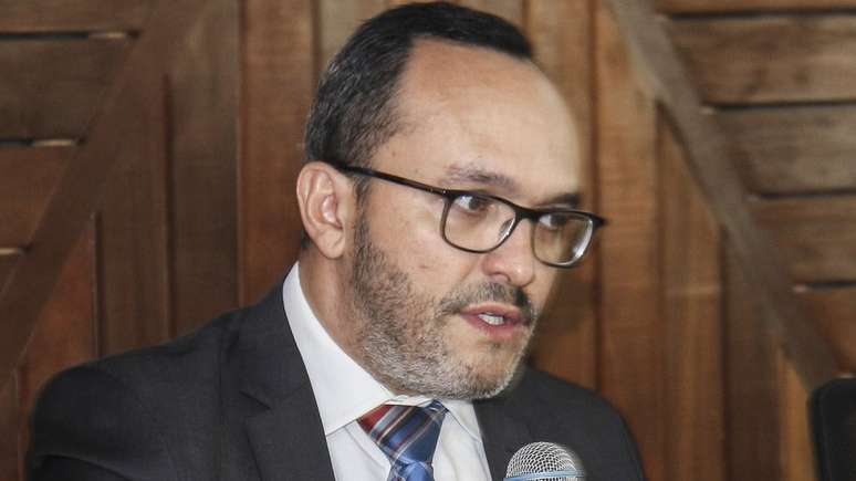 Vladimir Aras foi respons&aacute;vel pela coopera&ccedil;&atilde;o internacional da Lava Jato, e &eacute; o candidato dos investigadores da opera&ccedil;&atilde;o