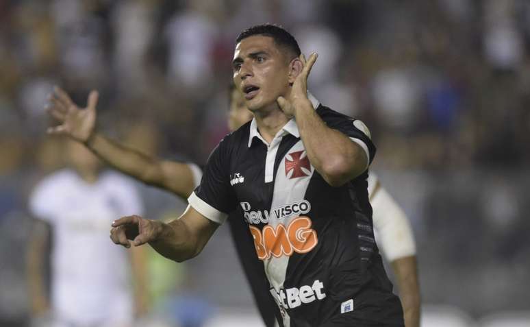 Danilo Barcelos marcou o gol da vitória sobre o Ceará (Foto: Paulo Sergio/Agencia F8)