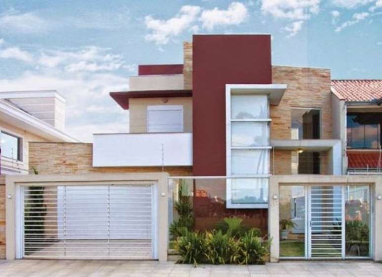 8. Misture outras cores com a pedra canjiquinha para fazer uma fachada moderna &ndash; Foto: Pinterest