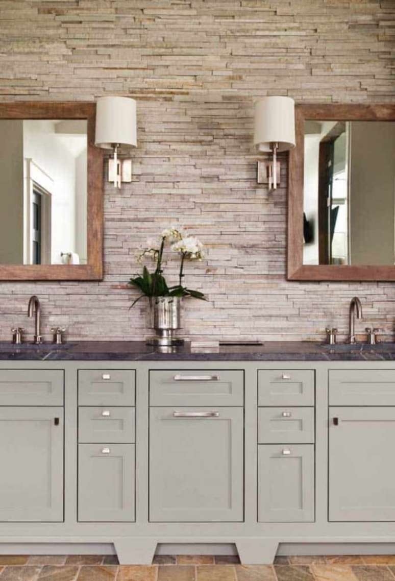 56. Aproveite a versatilidade da pedra canjiquinha em diferentes lugares de casa &ndash; Por: Total Constru&ccedil;&atilde;o