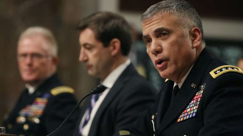 O general Paul M. Nakasone &eacute; o chefe do Comando Cibern&eacute;tico dos Estados Unidos