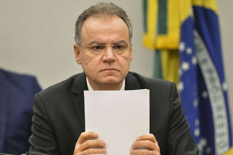 Relator da reforma na Comissão Especial da Câmara, o deputado Samuel Moreira apresentou seu parecer nesta quinta-feira,13.