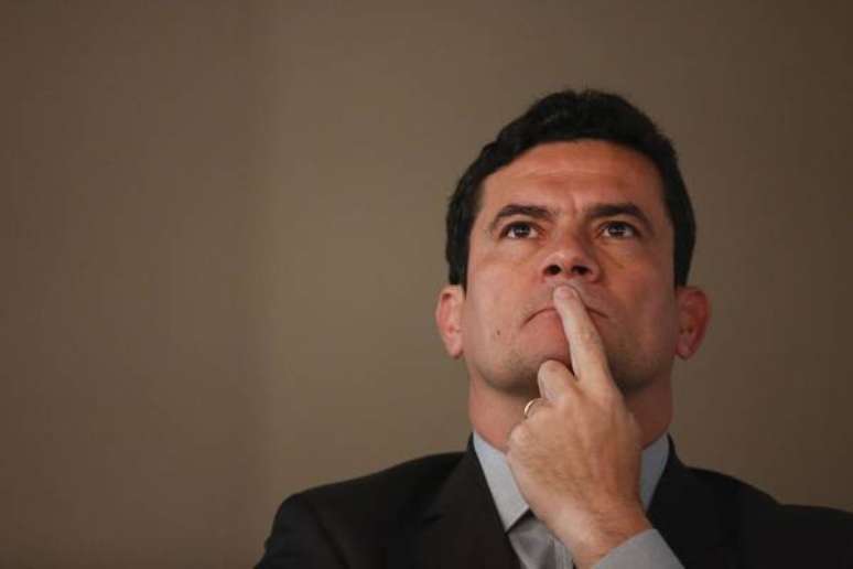 Ministro Sergio Moro é alvo de questionamentos por causa de conversas com Deltan Dallagnol