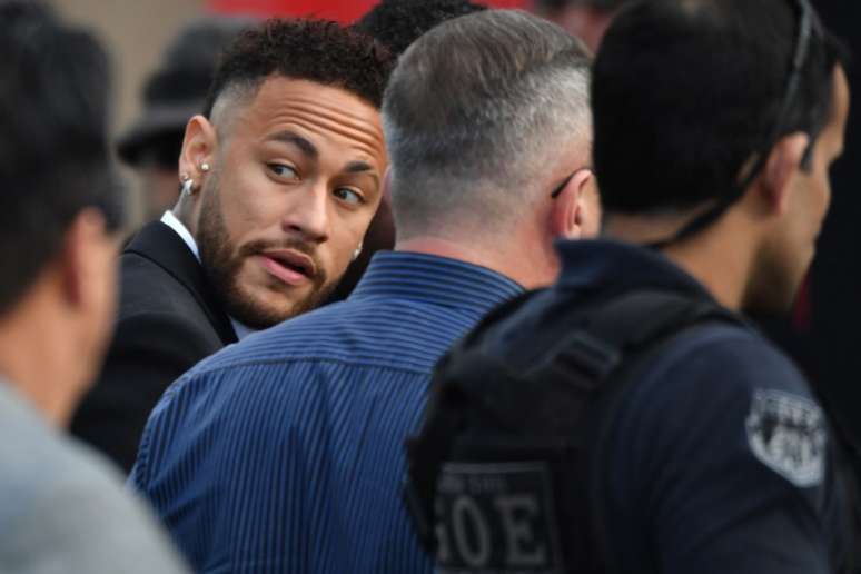 Neymar quer voltar para o Barcelona (Foto: AFP)