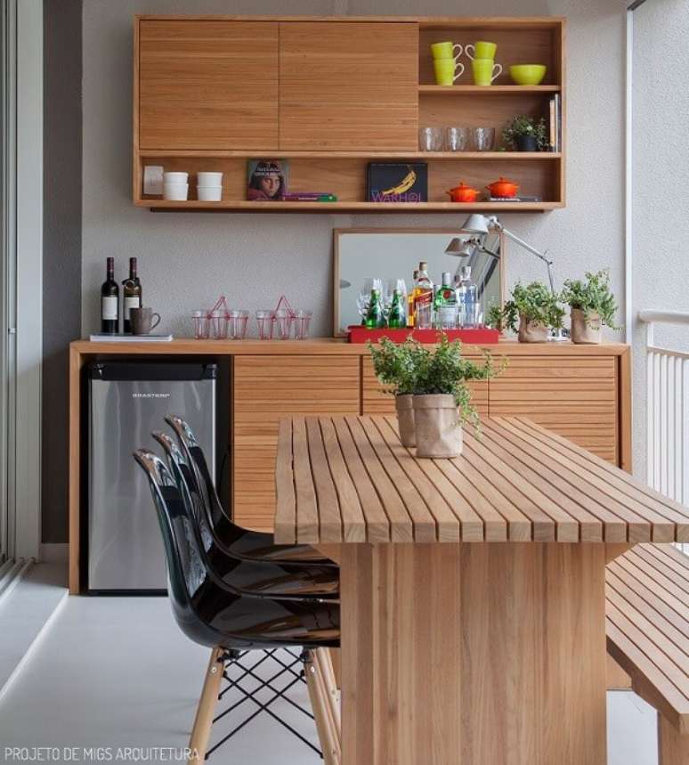 27. Invista em cozinhas compactas em ambientes com cozinhas compactas. Fonte: Casa de Valentina