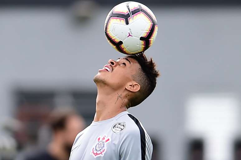 Richard durante treino do Corinthians