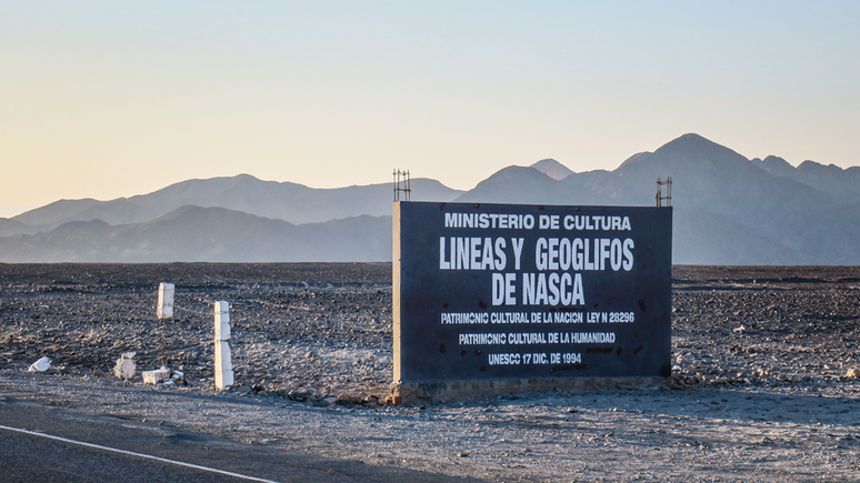 As linhas e geoglifos de Nazca est&atilde;o localizadas a cerca de 400 km de Lima e foram declaradas Patrim&ocirc;nio da Humanidade