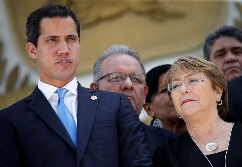 Michelle Bachelet e Juan Guaidó deixam Assembleia Nacional da Venezuela
21/06/2019
REUTERS/Manaure Quintero 