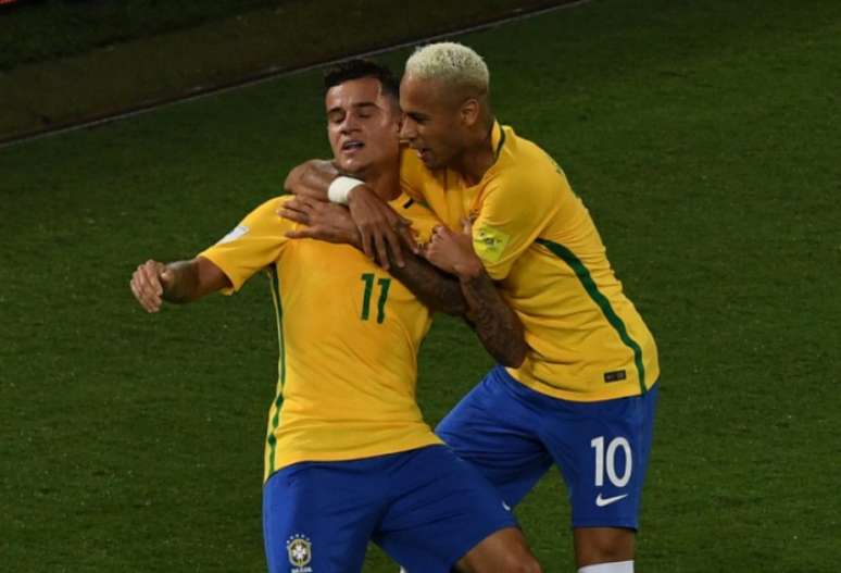 Coutinho e Neymar são destaques no mercado (Foto: Vanderlei Almeida / AFP)