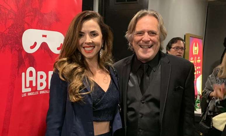Amanda Maya ao lado de José de Abreu no Los Angeles Brazilian Film Festival